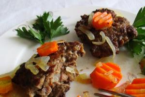Liver cutlets: recipes with photos