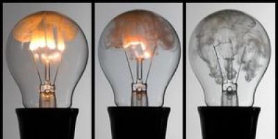 Kako popraviti svetilko s fluorescentnimi sijalkami?