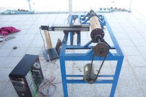 Fotokopjues druri: montimi i pajisjeve të tornimit dhe bluarjes